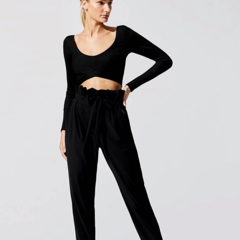 ONA by Yoon Chung Ballet Long Sleeve CROP TOP